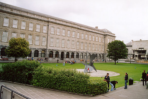 entry of Trinity College