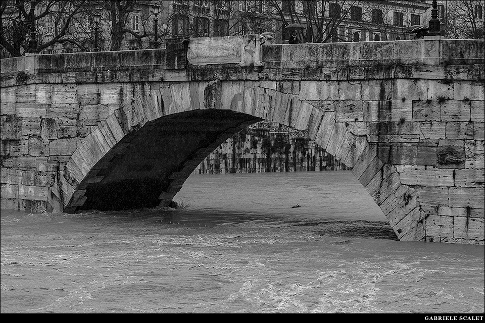 Ponte Fabricio